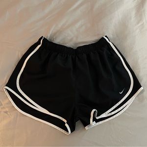 Nike Tempo Running Shorts Black and White Sz XL